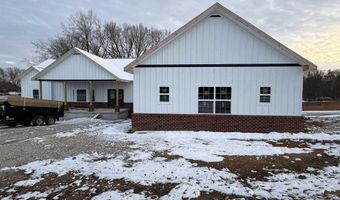 107 Stone Crest Dr, Bedford, IN 47421