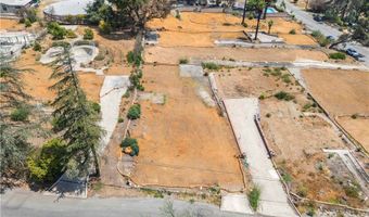 2852 Santa Rosa Ave, Altadena, CA 91001
