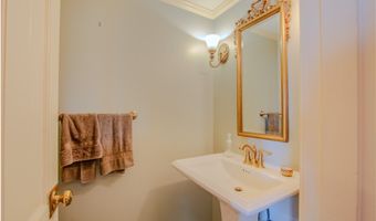 601 N Pickett St, Autaugaville, AL 36003