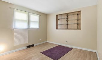42177 N Lake Ave, Antioch, IL 60002