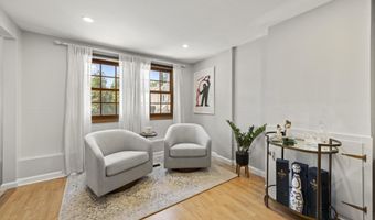 522 Mackey Ave, Belford, NJ 07718