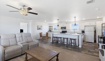 833 W Tepee St, Apache Junction, AZ 85120