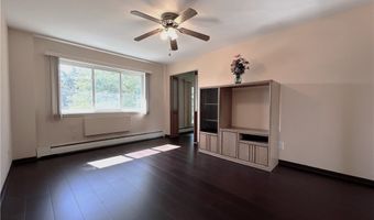 31 Park Lane Ct, Amherst, NY 14221