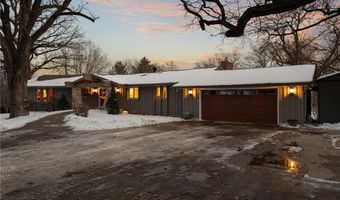 701 4th St SW, Austin, MN 55912