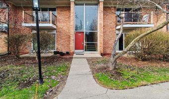 1257 Island Dr 101, Ann Arbor, MI 48105