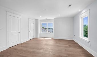 308 FOUNTAIN St, Philadelphia, PA 19128