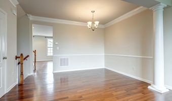 22635 NORWALK Sq, Ashburn, VA 20148