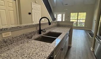 12 Georgian Cir, Adairsville, GA 30103