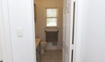 805 Mcrae Rd, Camden, SC 29020