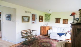 70 Mount Desert Dr, Bangor, ME 04401