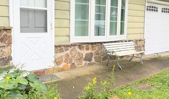 1136 Art Gallery Rd, Bedford, IN 47421