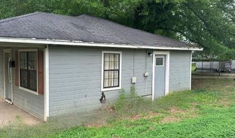 393 N West St St, Canton, MS 39046
