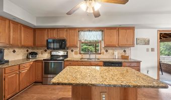 8 WORTHAM Ct, Bear, DE 19701