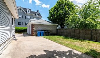 255 Farmington Ave, Cranston, RI 02920