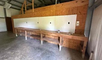 60029 Umfress Rd, Amory, MS 38821