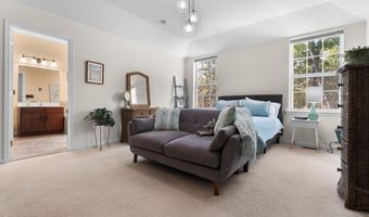 254 Hawthorne Ln, Barnegat, NJ 08005