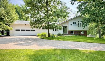 2277 W Huron River Dr, Ann Arbor, MI 48103