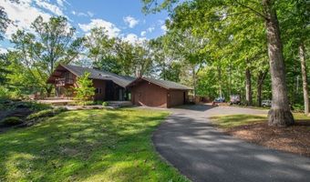 40 Brighton Rd, Andover, NJ 07821