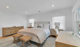 564 Lake Ave, Bay Head, NJ 08742