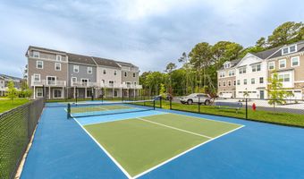 12428 SEA OAKS Ln 4, Berlin, MD 21811