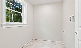 172 Pine Swamp Rd, Cumberland, RI 02864