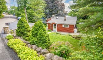 2100 Lakeside Dr, Alloway, NJ 07422