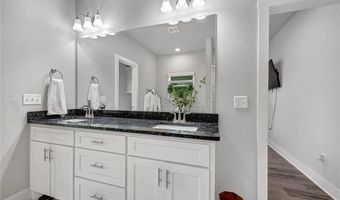 28 Copinsay Dr, Bella Vista, AR 72715