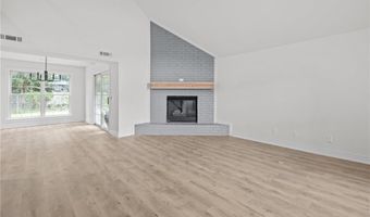 507 College Pl, Bentonville, AR 72712