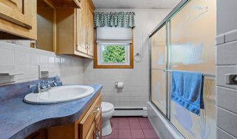103 Emily Ln, Bristol, CT 06010