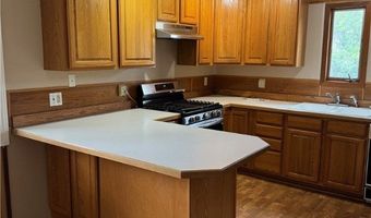 208 S F St, Bridger, MT 59014