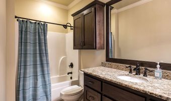 7325 Palm Beach Ave, Benton, AR 72019