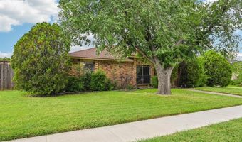 5605 Blair Oaks Dr, The Colony, TX 75056