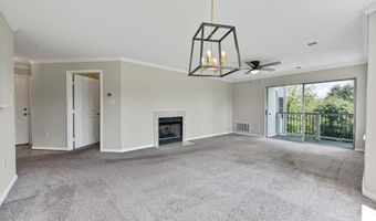 44086 NATALIE Ter 202, Ashburn, VA 20147