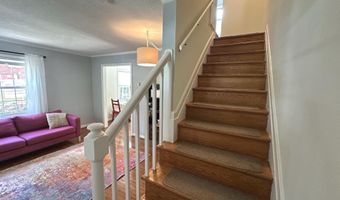 2723 FARNSWORTH Dr, Alexandria, VA 22303