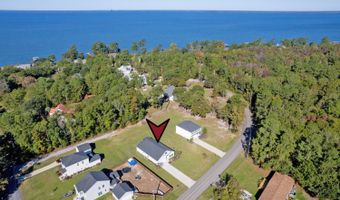 707 Butter Rd, Bonneau, SC 29431