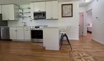 567 Ossipee Trail Trl W, Standish, ME 04084