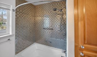 460 Clay St, Ashland, OR 97520