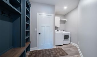 1604 N Shadow Rock Dr, Andover, KS 67002