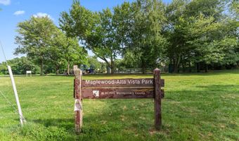 5121 BALTAN Rd, Bethesda, MD 20816