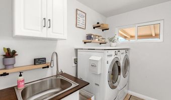 3008 N Victoria Dr, Alpine, CA 91901