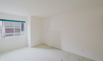 5033 Nighthawk Way, Oceanside, CA 92056