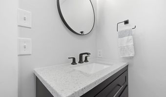2048 Ocean Dr 2048, Avalon, NJ 08202