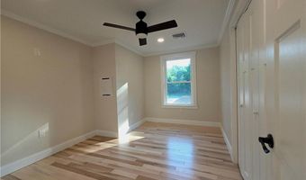 513 Knotty Oak Rd, Coventry, RI 02816