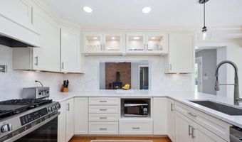 5191 BEACH RIDGE Ln, Amissville, VA 20106