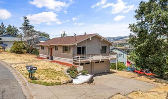 1179 N Main St, Ashland, OR 97520