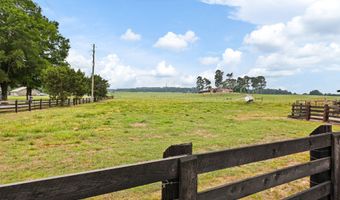 215 Erwin Rd, Adairsville, GA 30103