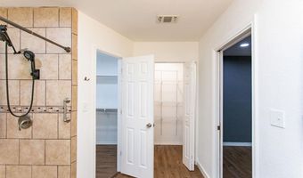 427 W COLLEGE St, Burkburnett, TX 76354