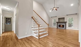 833 LILLIAN Ln, Anniston, AL 36207