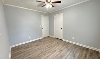 321 Knollwood Ln, Woodstock, GA 30188