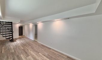 201 Mcglasker St, Atmore, AL 36502